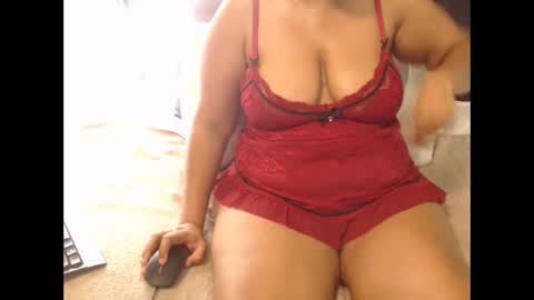 Snapshot of sammyxxx393 chatting on February 12, 12:44 pm sammyxxx393 online show from February 12, 12:44 pm