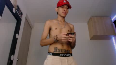   online show from December 9, 10:22 am