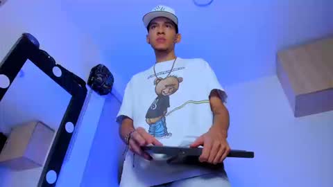   online show from September 10, 5:07 am