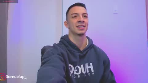 Snapshot of samuel_up01 chatting on February 1, 4:33 am Samuel online show from February 1, 4:33 am