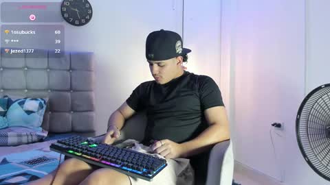 samxx_muscle online show from September 14, 2:38 pm