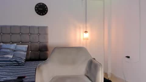 samxx_muscle online show from January 8, 1:46 pm