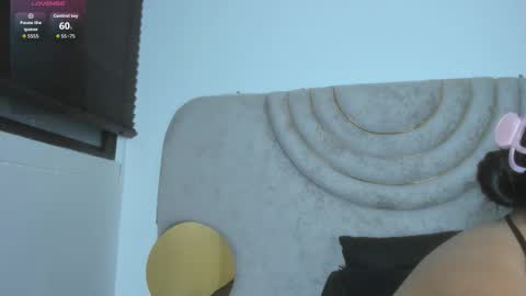 S A M Y  G R E Y  online show from December 22, 3:03 am