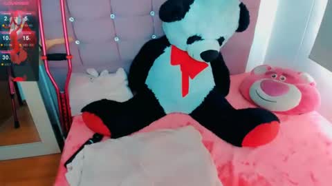  SAMY HUBER online show from February 7, 7:49 pm