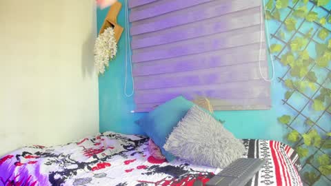 Snapshot of san_love_kh chatting on January 14, 1:38 pm online show from January 14, 1:38 pm