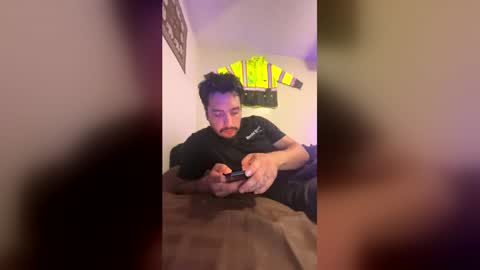 Snapshot of sanchezjason222 chatting on July 3, 8:43 am sanchezjason222 online show from July 3, 8:43 am