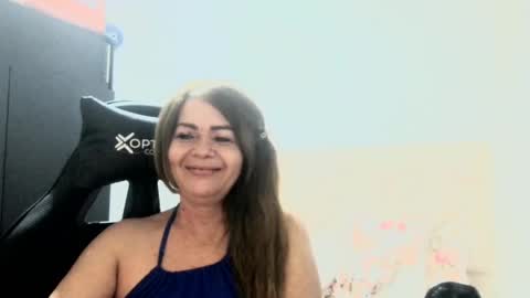 Sanddi  online show from May 22, 1:35 am