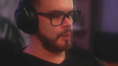 Sanders online show from March 3, 3:12 am