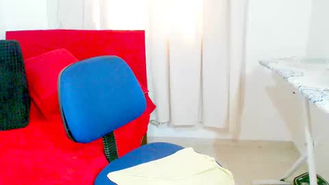 Snapshot of sandi_amaya chatting on February 24, 7:41 pm sandi amaya online show from February 24, 7:41 pm