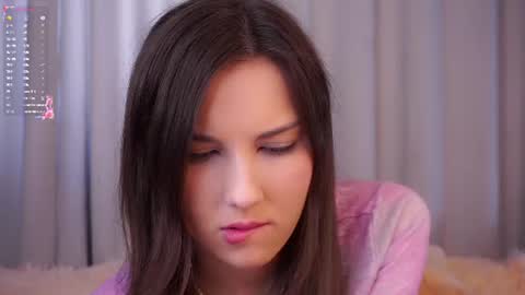 Isabel but you can call me Bella online show from June 19, 3:33 am