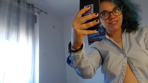 Sandra online show from November 12, 1:55 pm