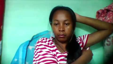 sandra1253099 online show from September 18, 6:21 pm