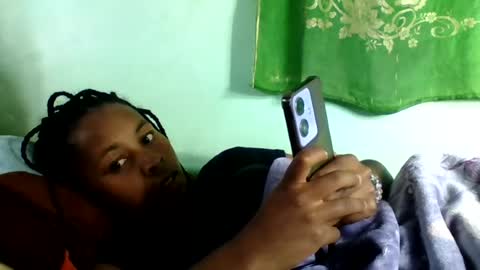 sandra1253099 online show from July 21, 7:49 pm