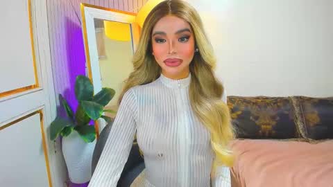 Sandra Hornball online show from December 20, 12:18 am