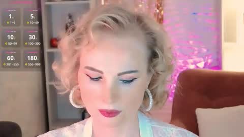 Snapshot of sandra_kind chatting on January 18, 5:33 am Sandra online show from January 18, 5:33 am