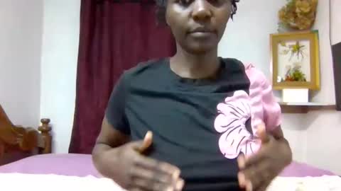 sandra online show from April 14, 6:47 pm