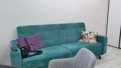 sandra prafer online show from February 12, 5:13 am