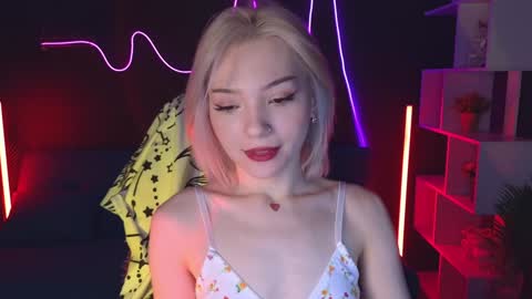 Sandy  online show from January 22, 1:20 am