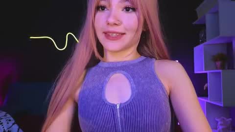 Sandy  online show from March 8, 1:28 am