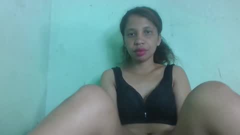 Snapshot of sandrinah788632 chatting on May 24, 6:51 am sandrinah788632 online show from May 24, 6:51 am