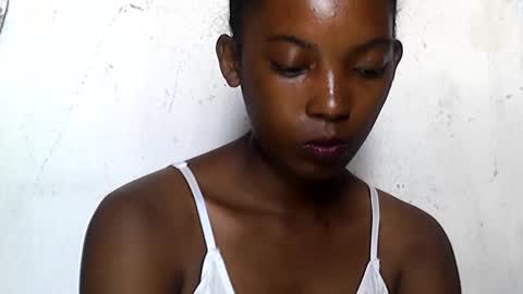 sandrine718 online show from February 24, 6:00 am