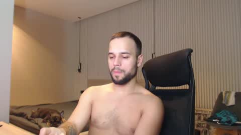 DeAlex online show from March 2, 4:32 pm