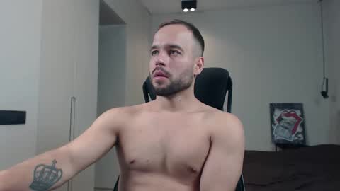 DeAlex online show from December 14, 5:07 pm