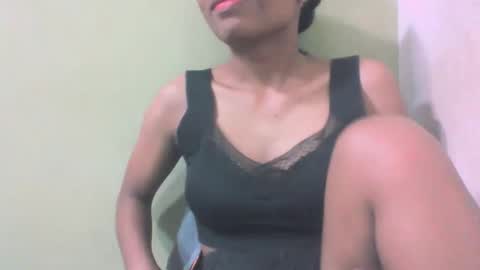 sandy735579 online show from March 6, 5:04 am