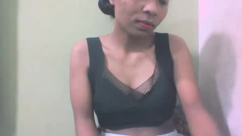 sandy735579 online show from March 19, 2:48 am