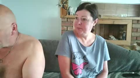 Snapshot of sanroom chatting on March 29, 1:00 pm sanroom online show from March 29, 1:00 pm