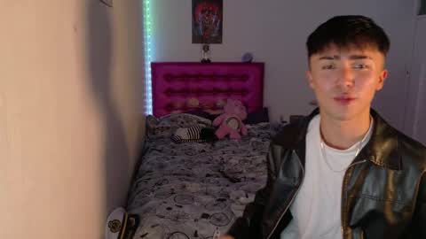 santi_fabulous online show from December 19, 11:01 pm