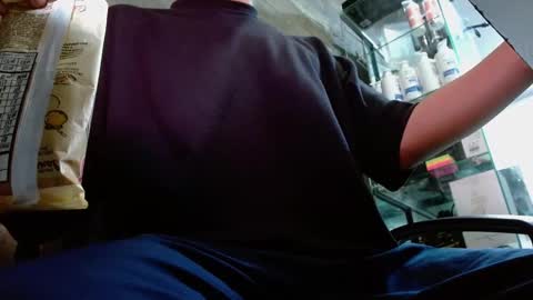 santi online show from November 24, 6:51 pm