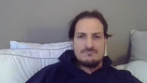 Snapshot of santiagorivera012477 chatting on November 16, 1:11 am santiagorivera012477 online show from November 16, 1:11 am