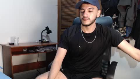 santiexxx online show from October 18, 3:53 am