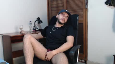 santiexxx online show from October 25, 4:42 am