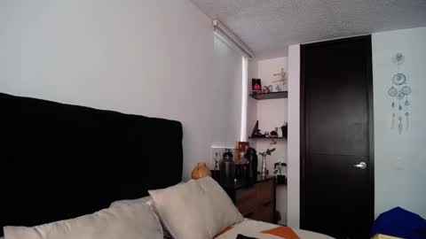 Santii online show from December 26, 3:10 pm