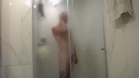 Santii online show from October 6, 1:19 pm