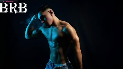 Santiago Seans online show from April 19, 2:05 pm
