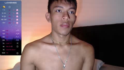 santi online show from December 23, 6:33 am