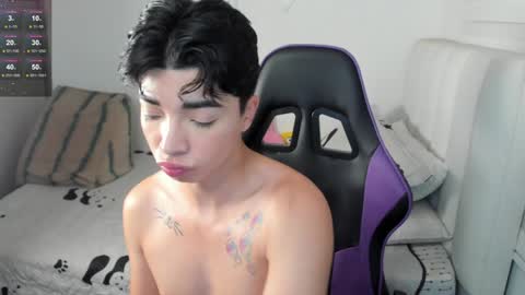 Mr. Santiago online show from February 2, 1:30 pm