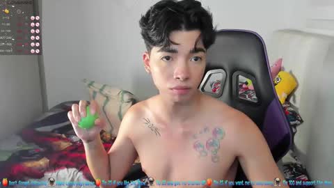 Mr. Santiago online show from February 19, 4:00 pm