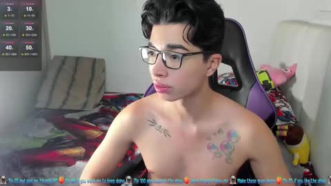 Mr. Santiago online show from March 5, 1:06 pm