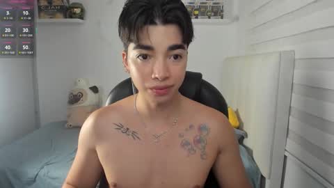 Mr. Santiago online show from February 8, 1:36 pm