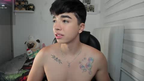 Snapshot of santy7u7 chatting on April 2, 1:31 pm Mr. Santiago online show from April 2, 1:31 pm