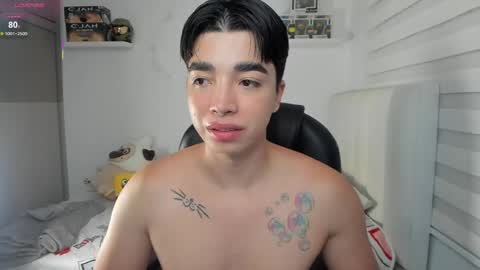 Snapshot of santy7u7 chatting on May 5, 1:30 pm Mr. Santiago online show from May 5, 1:30 pm