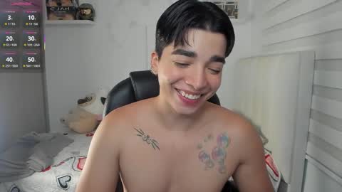 Snapshot of santy7u7 chatting on May 6, 1:38 pm Mr. Santiago online show from May 6, 1:38 pm