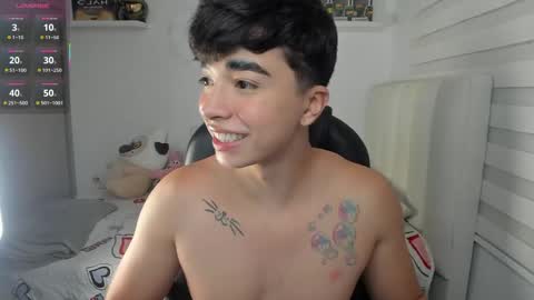 Snapshot of santy7u7 chatting on May 14, 1:40 pm Mr. Santiago online show from May 14, 1:40 pm