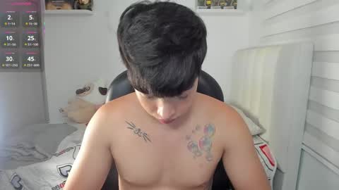 Snapshot of santy7u7 chatting on May 16, 1:54 pm Mr. Santiago online show from May 16, 1:54 pm