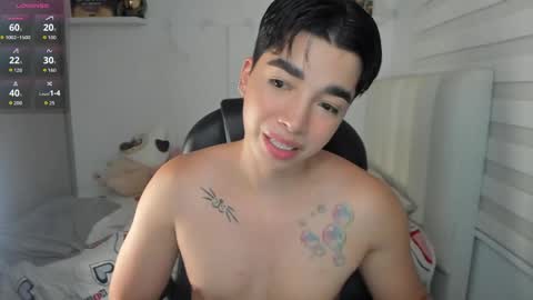 Snapshot of santy7u7 chatting on May 21, 1:07 pm Mr. Santiago online show from May 21, 1:07 pm