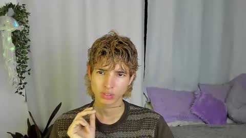 kitty online show from September 29, 2:49 am